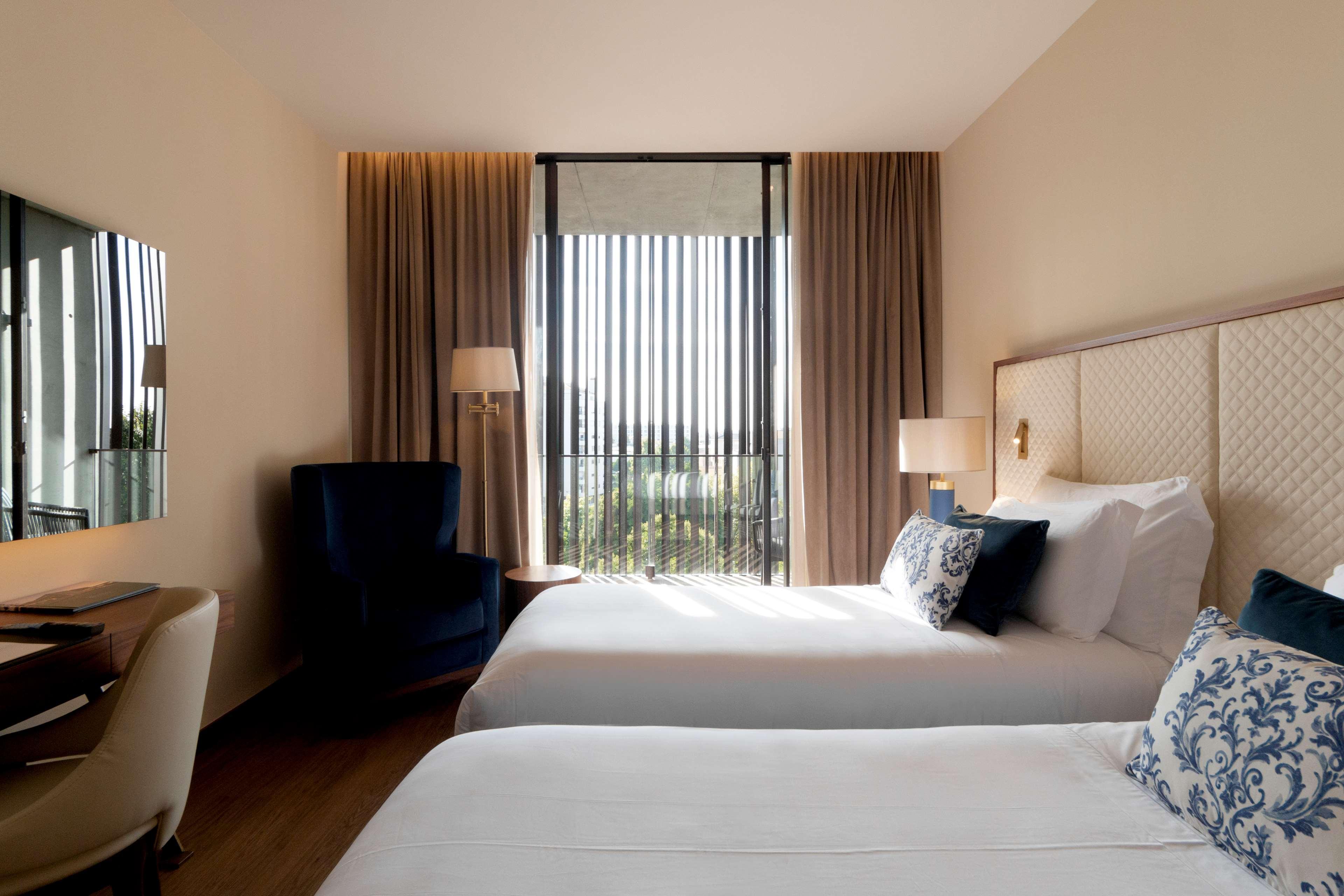 Curio Collection By Hilton Boeira Garden Hotel Porto Portug Vila Nova de Gaia Exterior photo